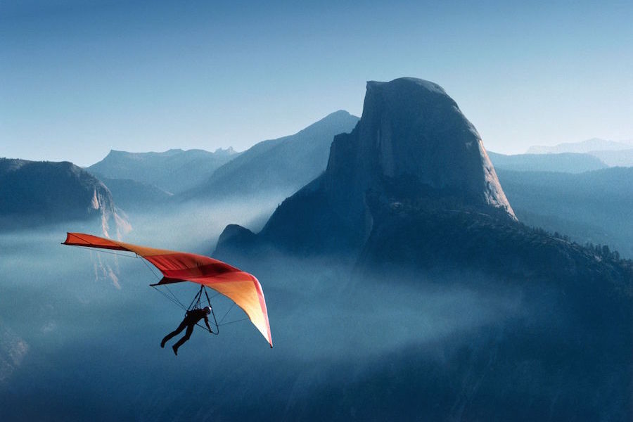 hang glider image for marketing with teeth